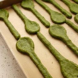 网红吃瓜勺子图片大全大图,趣味横生的美食潮流瞬间