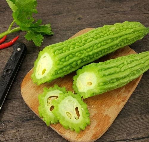 爆料吃瓜网红是谁,吃瓜网红身份大曝光，真相令人震惊！